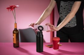 Butelka termiczna z uchwytem magnetycznym MAGHOLD 700 ml