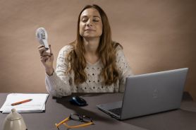 Wentylator podręczny BREEZI