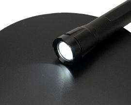 Latarka KIKAI Schwarzwolf