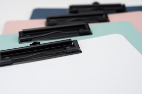 Podkładka do pisania z klipsem