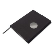 Notes Nestoris, czarny