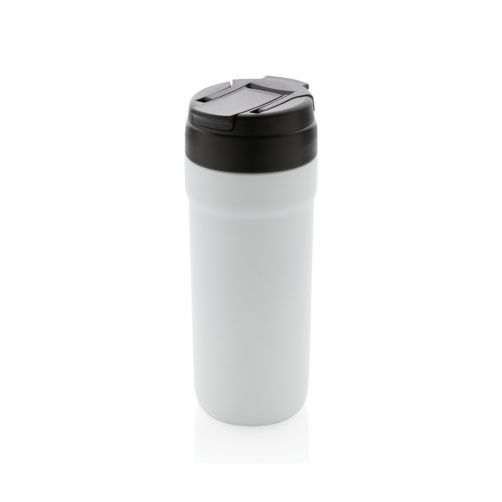 Butelka sportowa 670 ml ze stali nierdzewnej z recyklingu